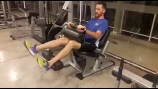 Isquios Cadeira flexora unilateral - Personal Trainer Luiz Gatti