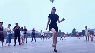 Цинцин (Qingqing)  -  super shuffle in russian (青青-俄罗斯超级洗牌)