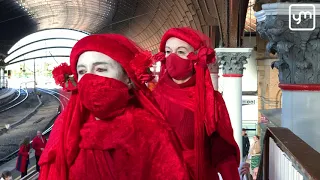 Red Rebels stage a striking protest at York Station