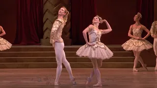 Raymonda Act III – pas classique hongrois (Natalia Osipova, Vadim Muntagirov; The Royal Ballet)