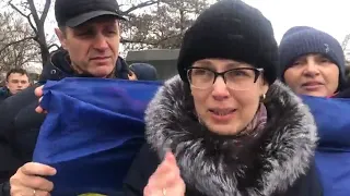 Бердянск против русской гуманитарки