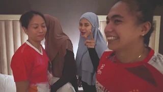 ADA APA DENGAN MEREKA!!?? (Sheilla, Wilda, Dian, April)