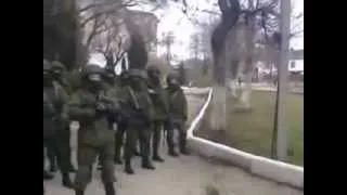 Офицеры не допустили вывоз оружия ВМС Украины Севастополь  4 марта 2014