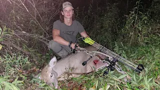 First Doe of 2021 Archery Season (Hunting Giant Doe with a BOW!!!)