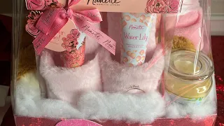 Large Valentine’s or Mother’s Day Gift Baskets That Will Make You Large Profits