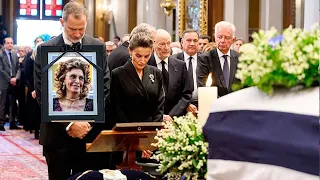 Questa Mattina! Migliaia di fan versano lacrime per piangere Sophia Loren