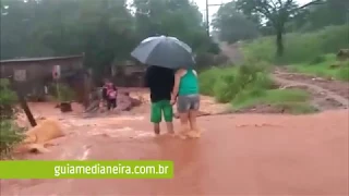 Medianeira: Forte chuva causa alagamentos e deixa famílias desabrigadas