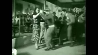 Cumbia de los pajaritos - Cantinflas.avi