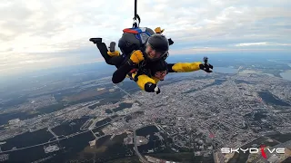 Осенние прыжки с парашютом прекрасны #skydivesurgut