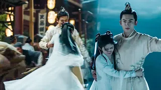 Cinderella was almost hit by a carriage, but the prince used Qinggong to save her