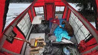 Inflatable Cabin vs. Heavy Rain | Winter camping In Damp Conditions
