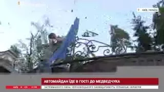 «Автомайдан» влаштував автопробіг до дня народження Сенцова