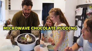 8 MINUTE CHOCOLATE PUDDING