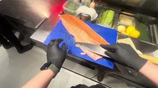 Sushibar | Salmon Breaking Down | POV