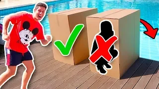 NON SPINGERE LA SCATOLA SBAGLIATA IN PISCINA CHALLENGE!!