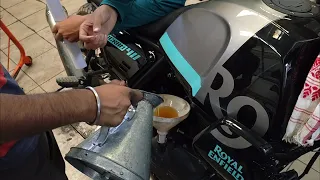 First Servicing | 2022 Royal enfield Himalayan Scram 411, Silver spirit | Servicing cost??💥#scram411