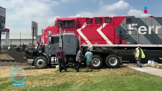 Chofer de tráiler intentó ganarle a tren | Imagen GDL con Ricardo Camarena