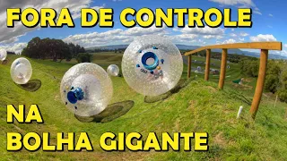 ENTRAMOS NUMA BOLHA GIGANTE E FOMOS JOGADOS DA MONTANHA: VEJA ESSE DESAFIO INSANO DE DENTRO DA BOLA