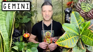 GEMINI - OMG! THINGS ARE ABOUT TO CHANGE!! | AMAZING NEWS & LOVE - Gemini Horoscope Tarot March 2023