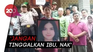 Jenazah Pramugari Alfiani Tiba di Rumah Duka, Ibu Histeris