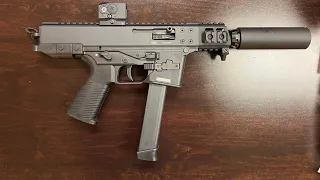 New B&T GHM9C-G Unboxing and tabletop review