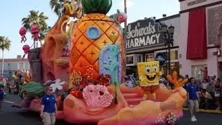 Full Universal's Superstar Parade starring Despicable Me, SpongeBob, Dora and Hop