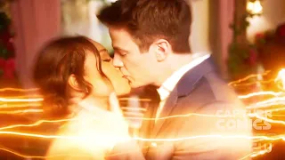 Barry & Iris Wedding Enters in Flash Time Kiss Scene [HD] | The Flash 7x18 Ending Scene