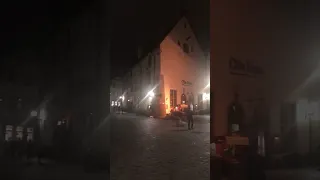 #tallinn #oldtown #estonia #estonian #estoniangirl #night #walking #tallinnestonia #europe #vlog