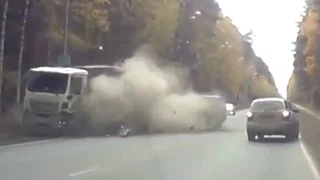 Horrific Truck Crash Compilation December 2016