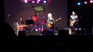 Lucinda Williams - "Can't Close the Door on Love" at Strawberry 2017