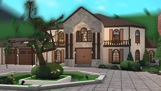 I MADE A LUXURY MANSION (bloxburg)