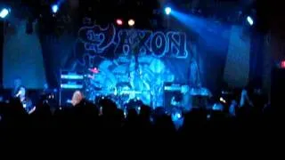 Saxon - Heavy Metal Thunder (Live)