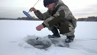 как ставить жерлицы на сильном течении...