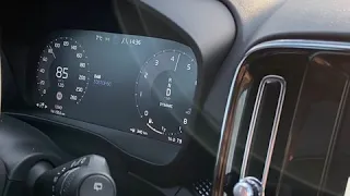 Volvo XC40 T3 acceleration 0-100km/h. #Shorts