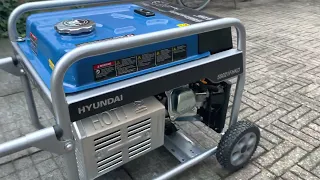 Hyundai 55021FHKD 2600 Watt Generator, Aggregaat Met 200 cc OHV-Benzinemotor, 230V