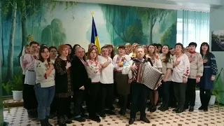 ДЕНЬ ЄДНАННЯ. Гімн України виконують вчителі школи №33 м.Житомир