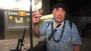 Waikiki street musician hit by falling shot glass