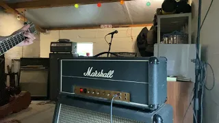 Marshall 1978 Super Bass, Gretsch Malcolm Young Signature, Solodallas SDF76 Pickup