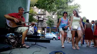 Одесса, июль 2016, уличные музыканты, Street musicians, Гитарист Сергей 1