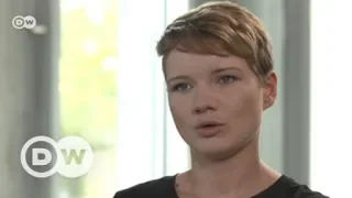 Ex-AfD member Franziska Schreiber: "I was met with hate" | DW English