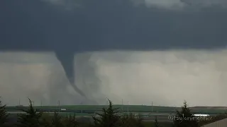 Lincoln, Nebraska tornado outbreak and epic rope-out - April 26, 2024