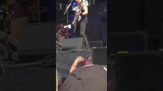 "Raising Hell" Clip Bullet For My Valentine San Antonio, TX 5/29/16