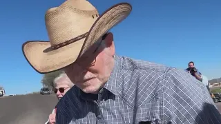 Jurors continue to deliberate case of Arizona rancher accused of killing migrant | NewsNation Now