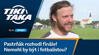 TIKI-TAKA: Pastrňák rozhodl finále! Nemohl by být i fotbalistou?