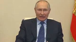 Putin alardea de que el paro en Rusia está en los "niveles más bajos de la historia"