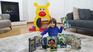 Fatih Selim'in BEN 10 maceraları için yeni karakterleri, favori oyuncak hangisi