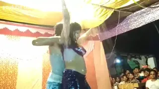 Tip tip barsa pani Hot sexy dance👌