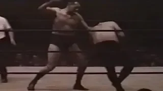 Rikidozan vs. Killer Kowalski - JWA 5/17/1963