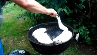 Giant Puffball Mushroom Harvesting & Grilling