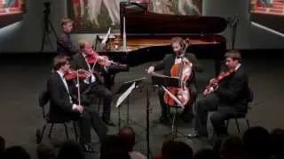 The Zemlinsky Quartet & V. Gryaznov play Piazzolla
